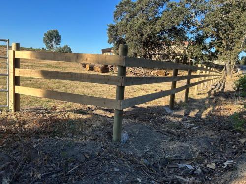 corral board fence